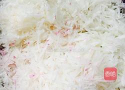 萝卜虾米蒸饺的做法图解1