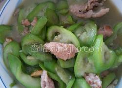 丝瓜炒肉片