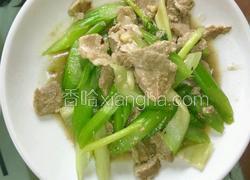 西芹炒瘦肉