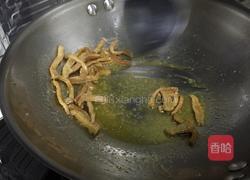 洋葱炒肉丝的做法图解3