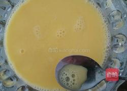 牛奶蒸水蛋的做法图解3