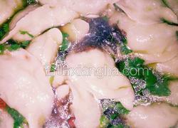 粉红宝宝酸汤五香水饺