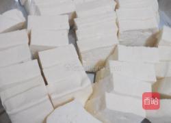 豆腐肉末的做法图解1