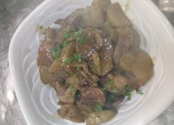 家常萝卜炖肉。
