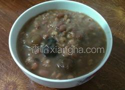 红小豆薏仁米桂圆枣粥