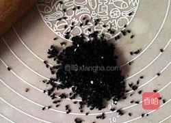 黑芝麻葱油饼的做法图解4