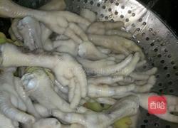 泡椒凤爪的做法图解3