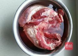 酱牛肉的做法图解1