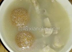 瘦肉鸡爪猴头煲
