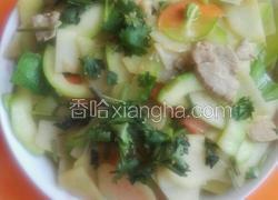 土豆片炒角瓜（西葫芦）