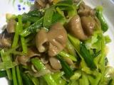 芹菜蒜苗炒大肠