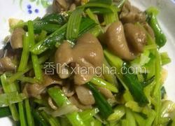 芹菜蒜苗炒大肠