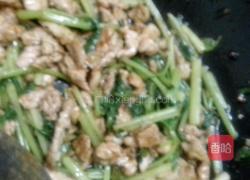 芹菜炒肉丝的做法图解8