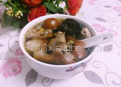 土茯苓生地煲鸡汤