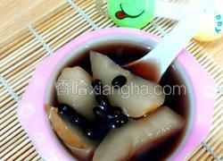 黑豆雪梨冰糖水