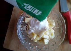 酸奶水果沙拉