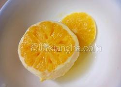 治感冒咳嗽喉咙痛，咽干咽不下口水，就蒸橙子吃