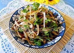 凉拌三河豆腐丝