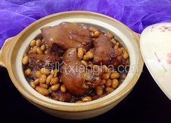 黄豆炖猪蹄