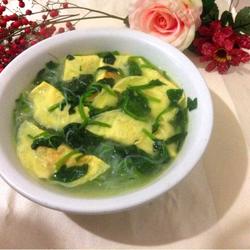 菠菜蛋饺粉丝汤的做法[图]