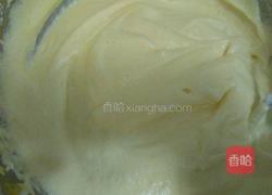 草莓奶油蛋糕卷的做法图解8