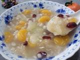 ＃年夜饭＃水果麦仁银耳羹的做法[图]