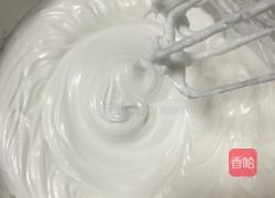 100%不会蹋陷的杯子蛋糕的做法图解2