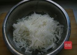凉拌萝卜丝的做法图解3