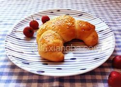 全麦牛角豆沙餐包
