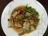 芹菜炒回锅肉