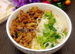 瘦肉热面汤