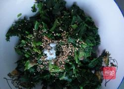 凉拌肉丁菠菜的做法图解5
