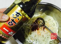 凉拌面的做法图解4