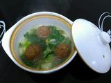 青菜肉圆粉丝煲