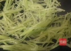 口蘑莴笋蛋汤的做法图解4