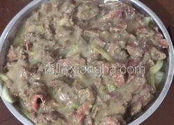 牛肉盖洋葱…（湿炒牛肉）