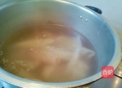 水晶猪皮冻的做法图解2