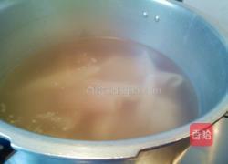 水晶猪皮冻的做法图解4