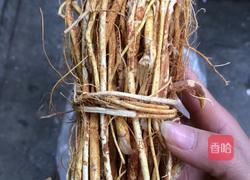 五指毛桃荷包豆猪骨的做法图解1