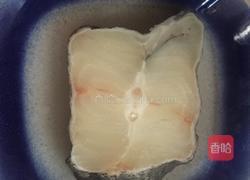 煎鳕鱼 的做法图解1