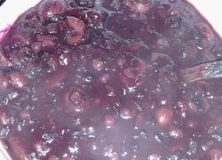 桂圆红枣红豆紫米莲子粥