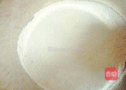 蛋白椰丝球的做法图解1