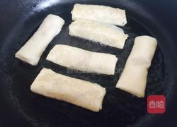 白菜猪肉春卷的做法图解8