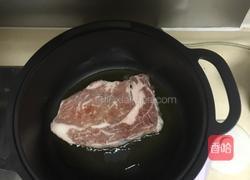 煎牛排的做法图解3