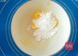 迷你巧克力奶油蛋卷甜筒的做法图解1
