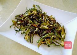 茶树菇炒杂太的做法图解2