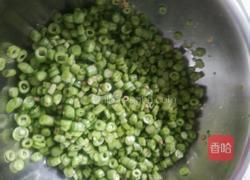 自制酸豆角的做法图解2