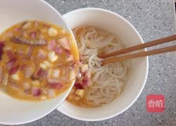 洋葱米线蛋饼的做法图解3