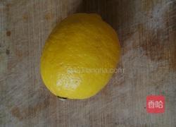 柠檬蜂蜜水的做法图解1