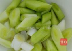 蘑菇鸡蛋饼的做法图解2